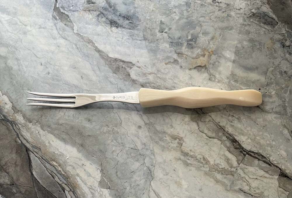 Cutco 1726 KC Table Fork White Handle